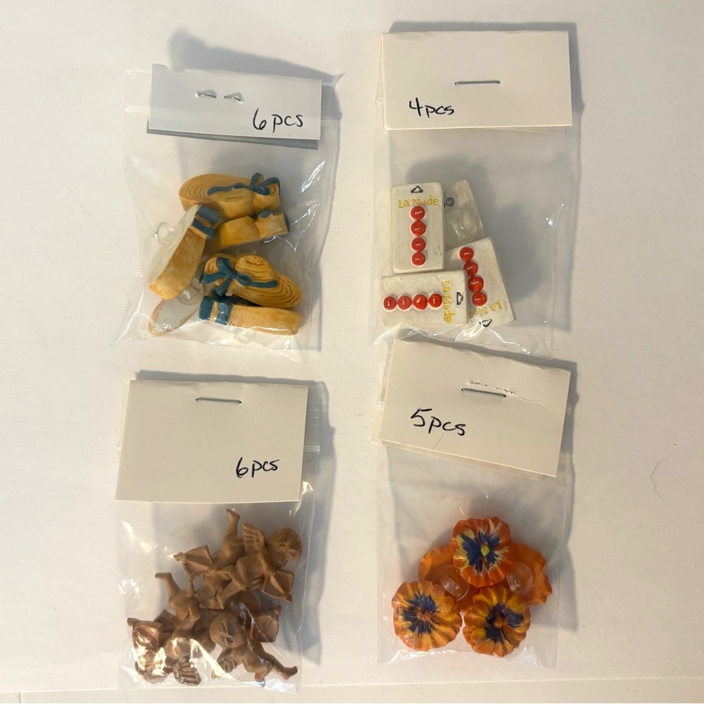 Assorted Buttons Sewing/ Craft Supplies Lot
